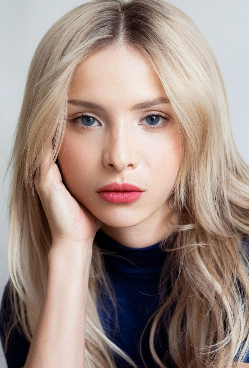 Amandine Noworyta — Portrait